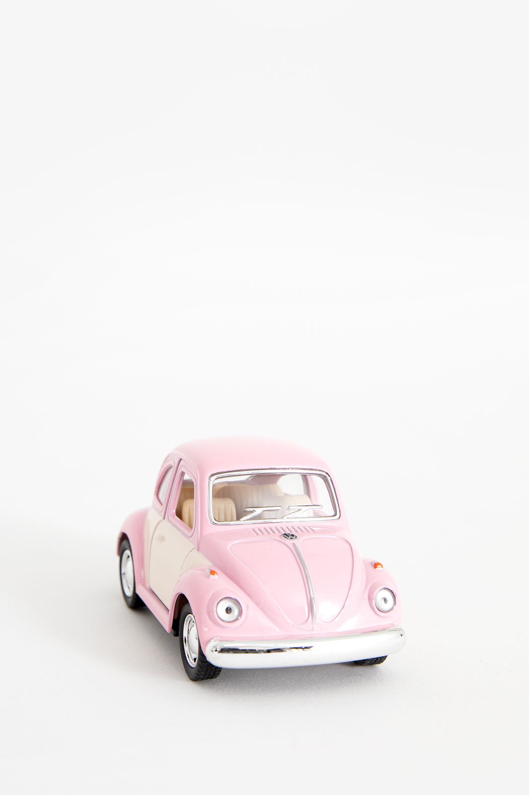 Coccinelle Volkswagen en métal - rose pastel