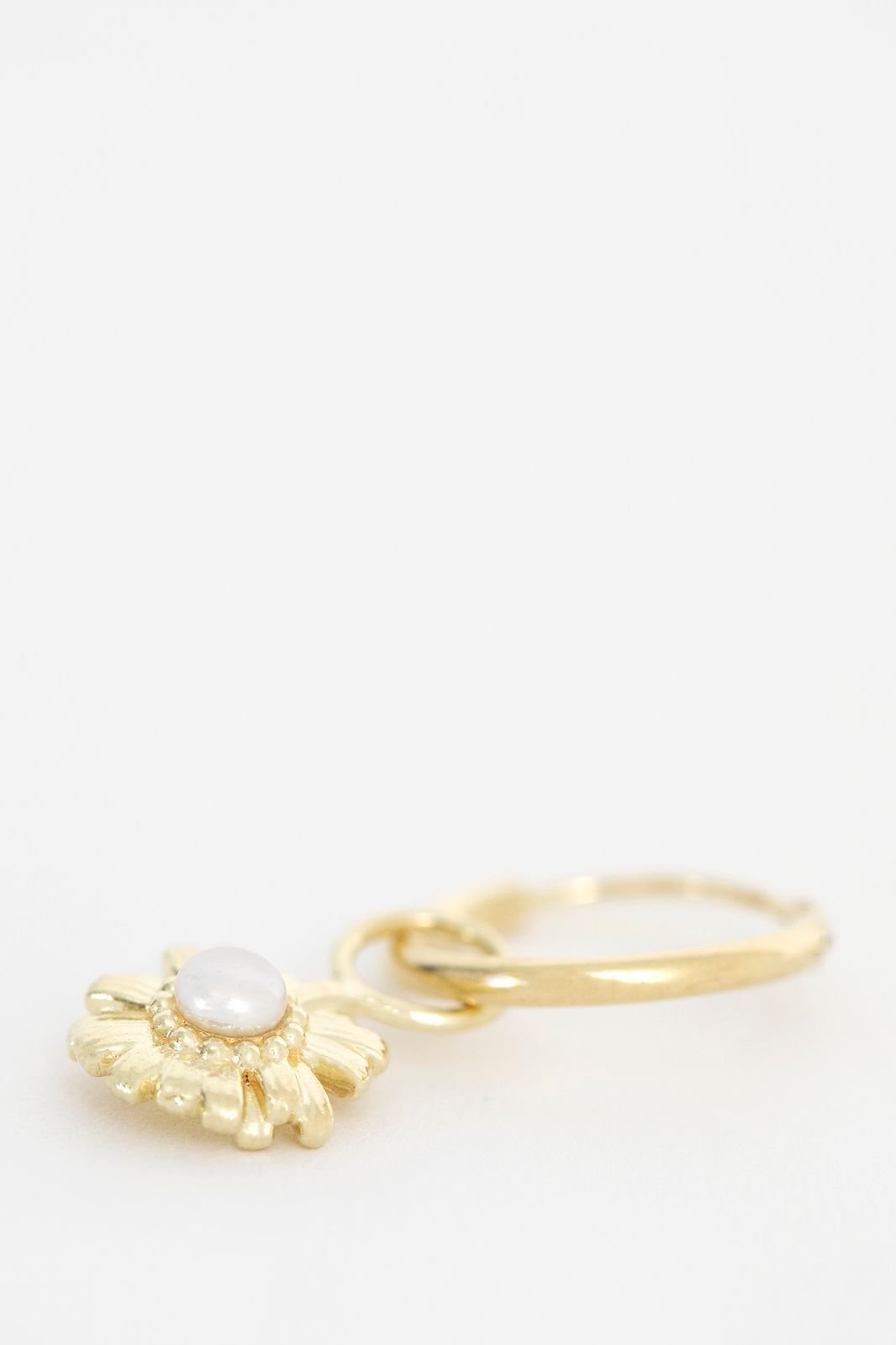 Anna + Nina Ohrring Flower of Love Gold-plated