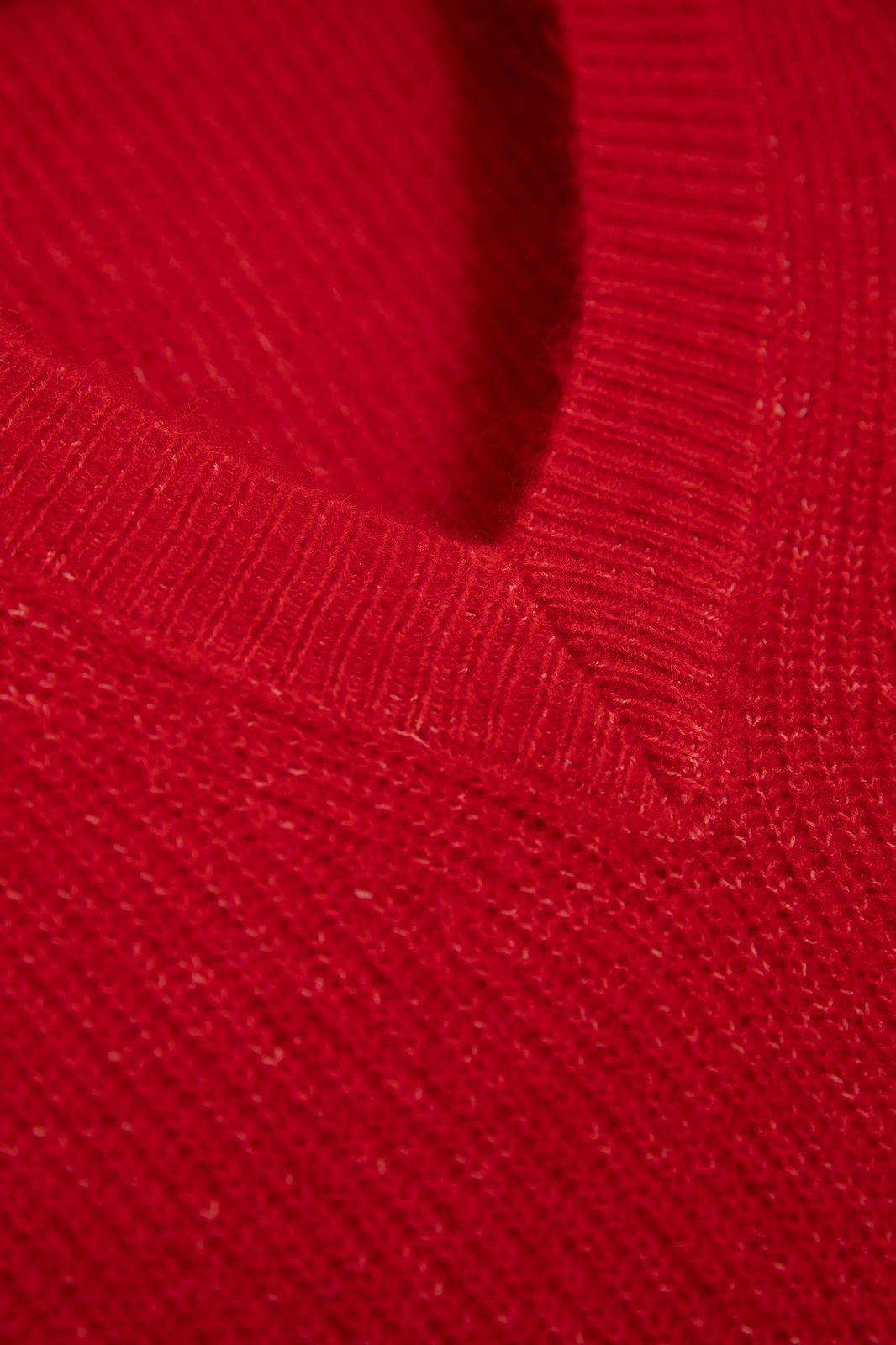 Pullover mit V-Ausschnitt rot