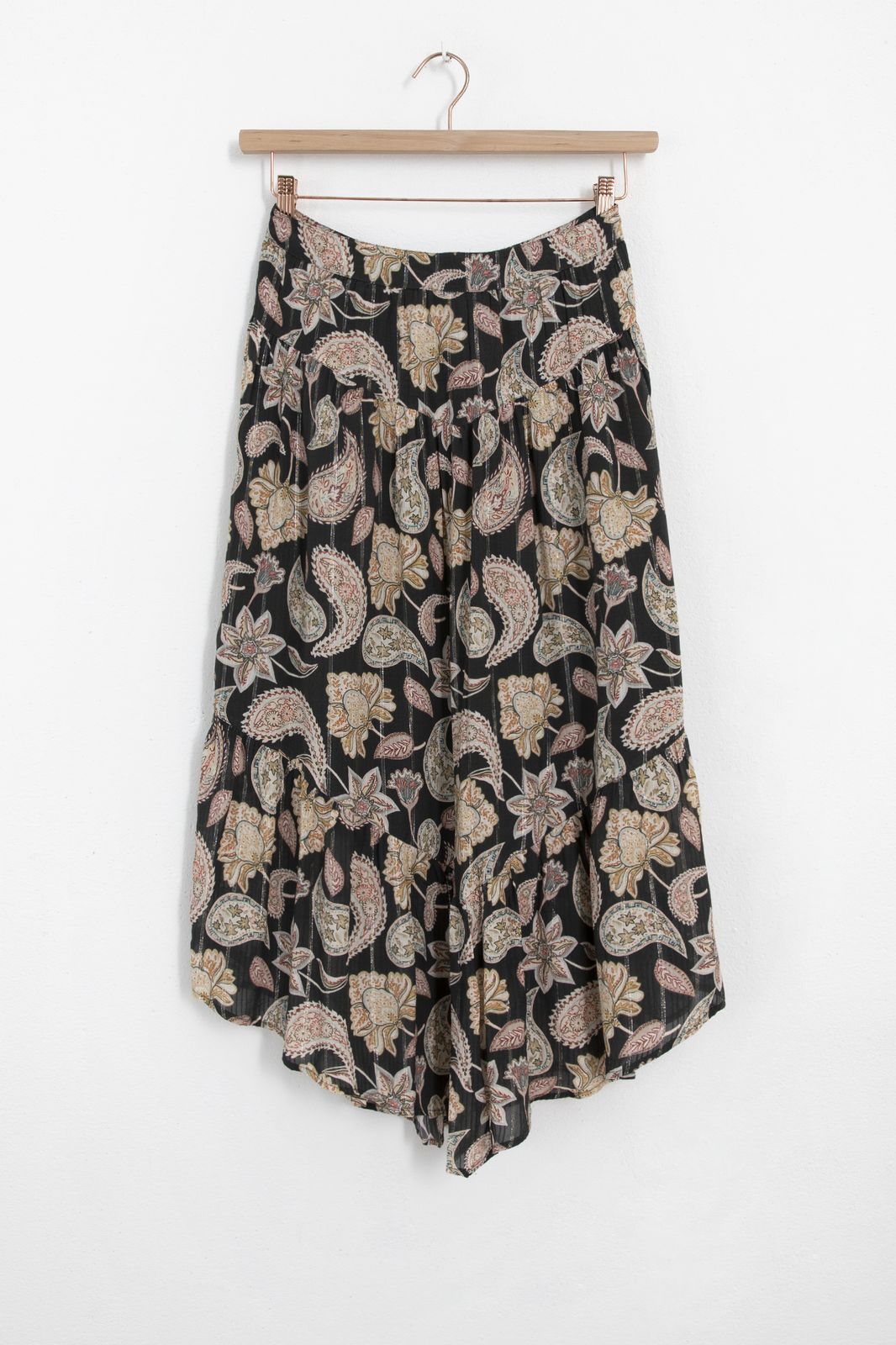 Ausgestellter Midi-Rock mit Paisleymuster