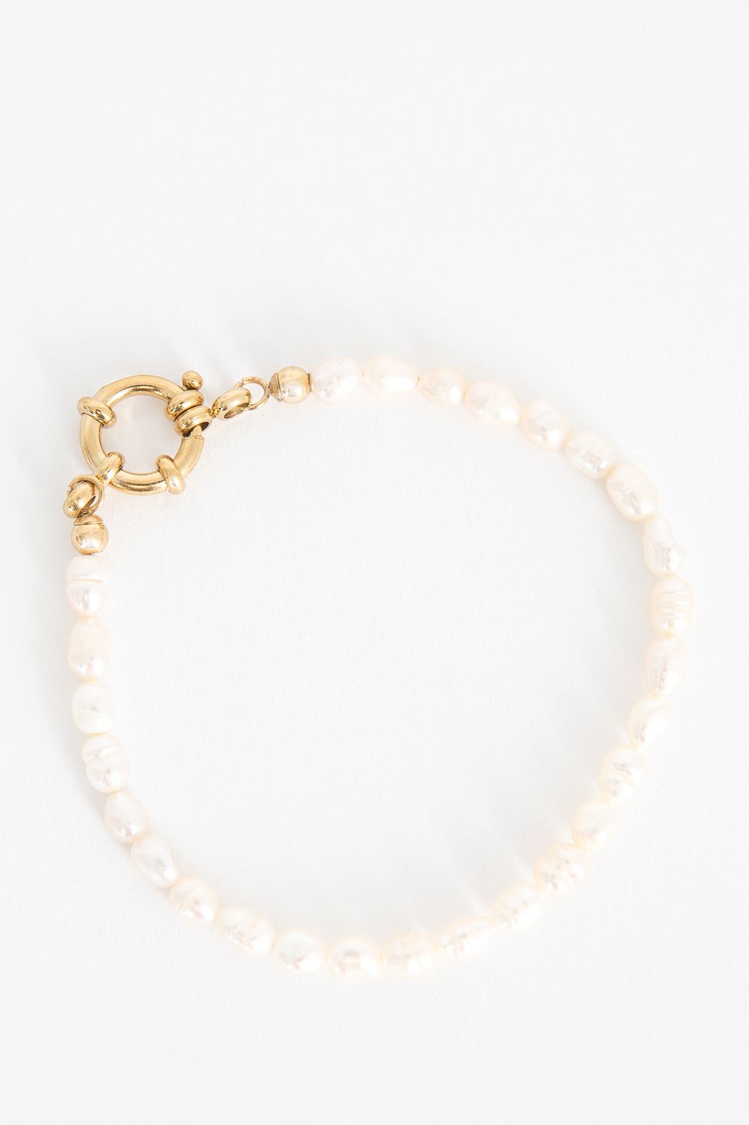 Bracelet plaqué or avec perles