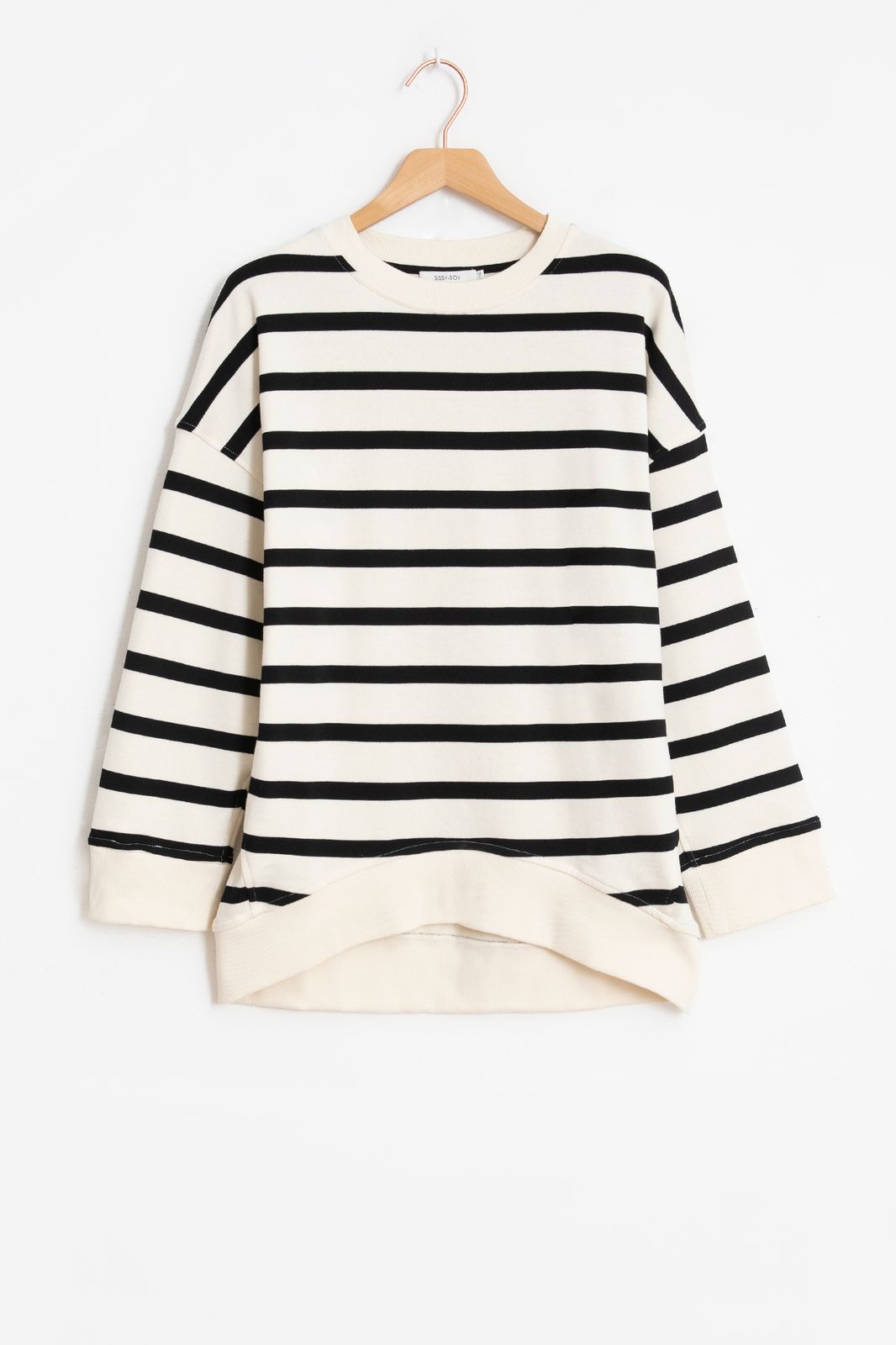 Oversize-Sweater mit Streifen - weiß