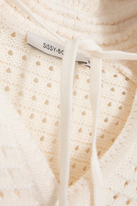 Pullover mit Häkelmuster und Rüschen weiß