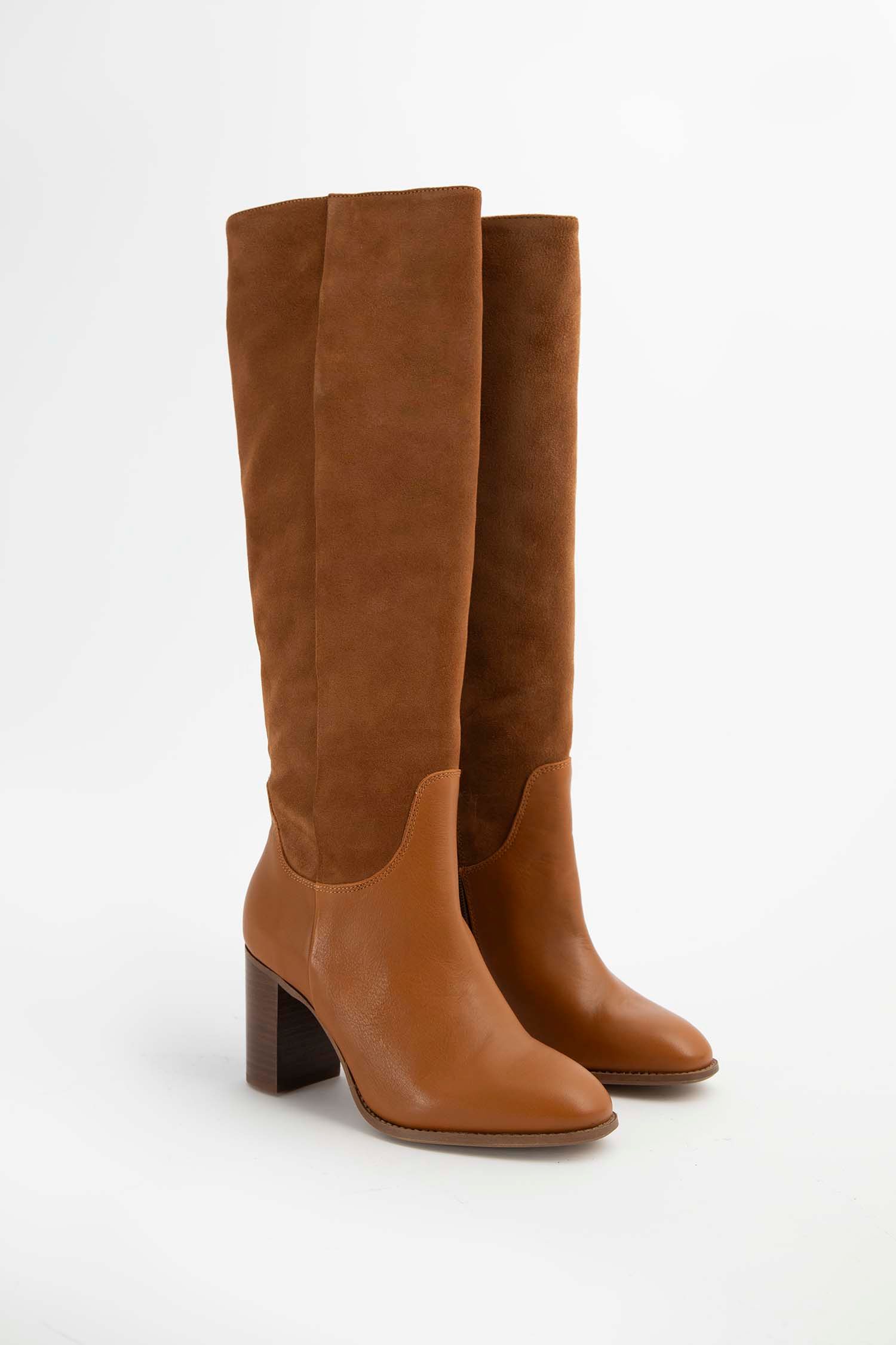 Bottes hautes en daim et cuir marron