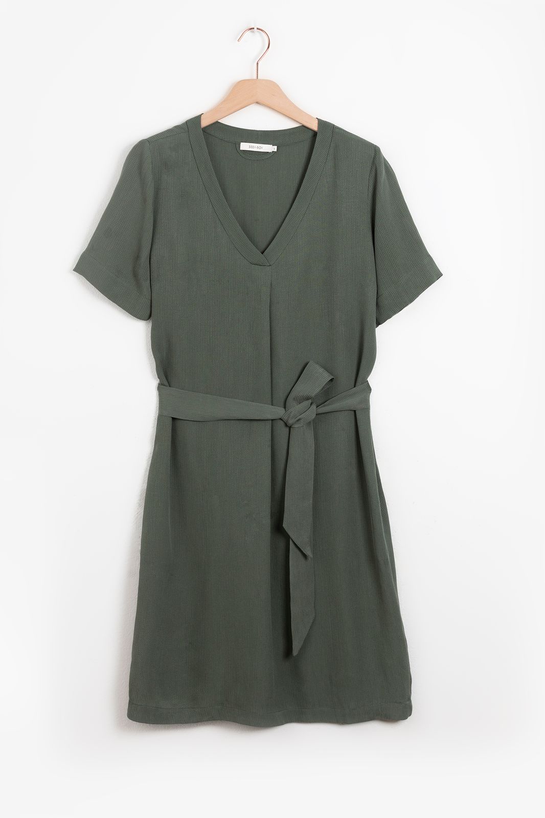 Cupro-Kleid mit V-Ausschnitt - dunkelgrün