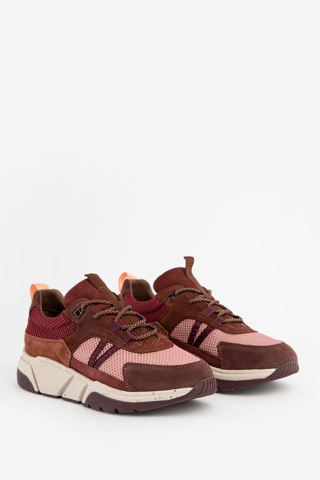 Baskets en daim - rouge