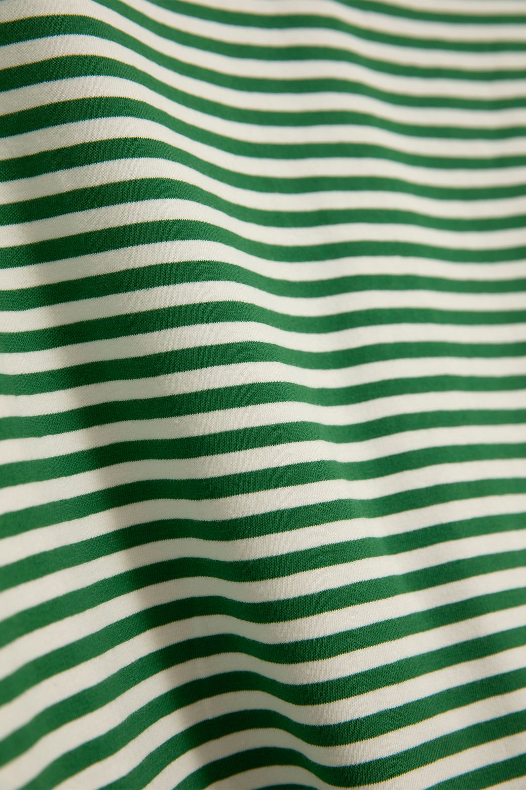 Groen gestreept T-shirt