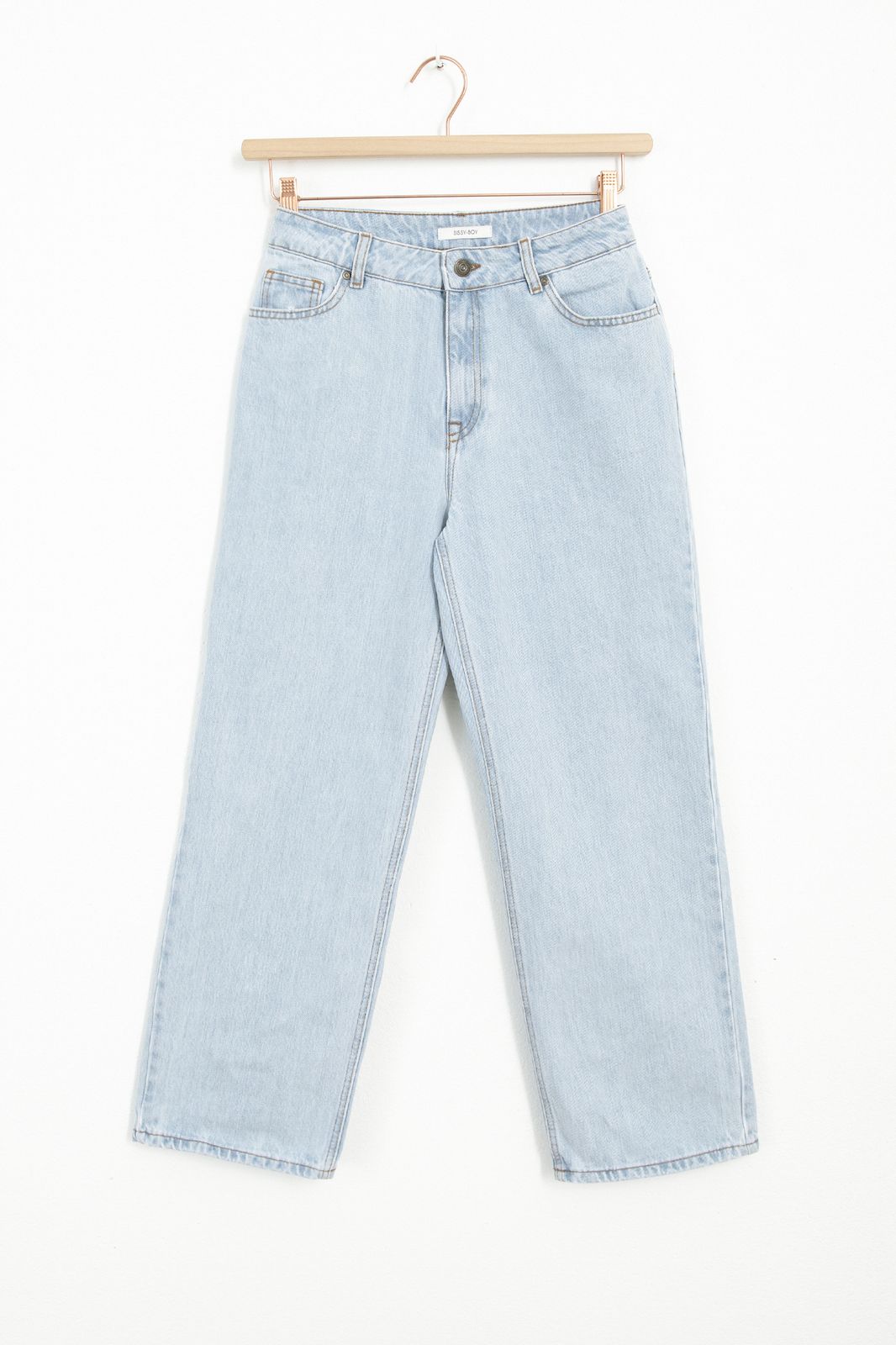 Beira light blue mid waist cropped jeans