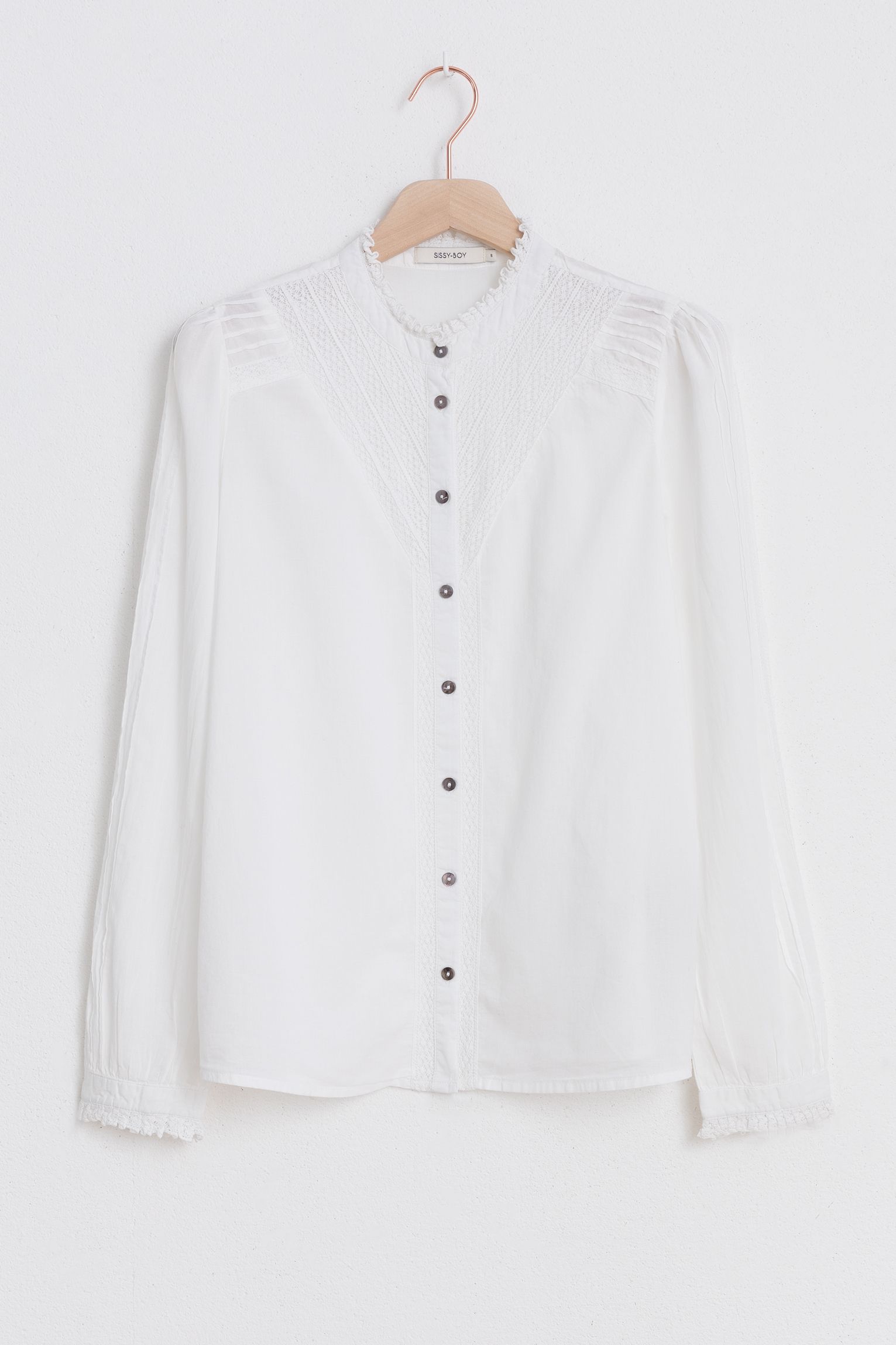 witte ruffle blouse