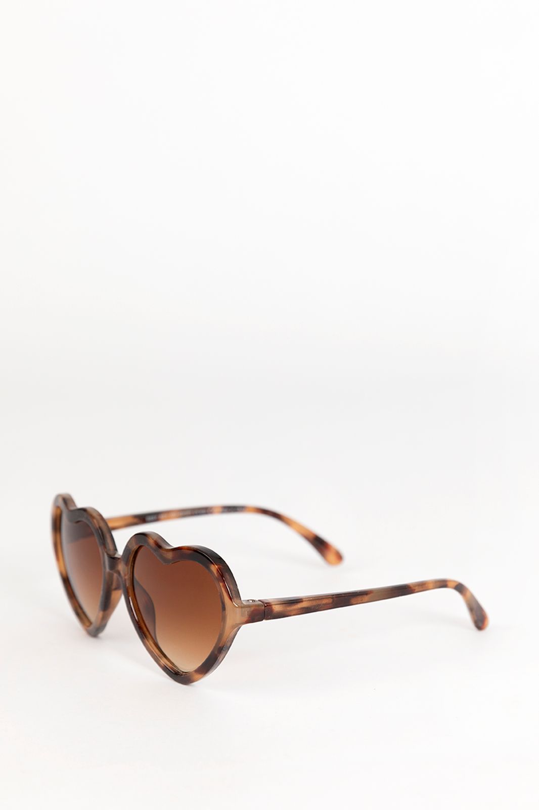 Herzförmige Sonnenbrille mit Animalprint - braun