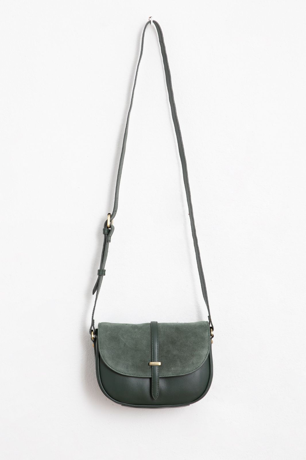 Crossbody-Tasche aus Leder - dunkelgrün
