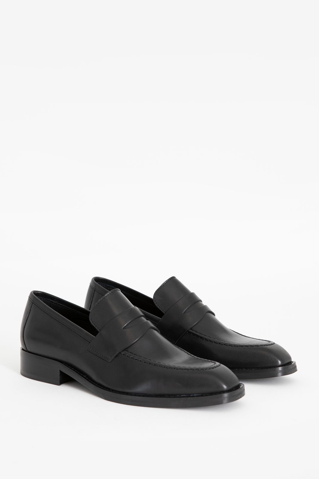 Schwarze Leder-Loafer
