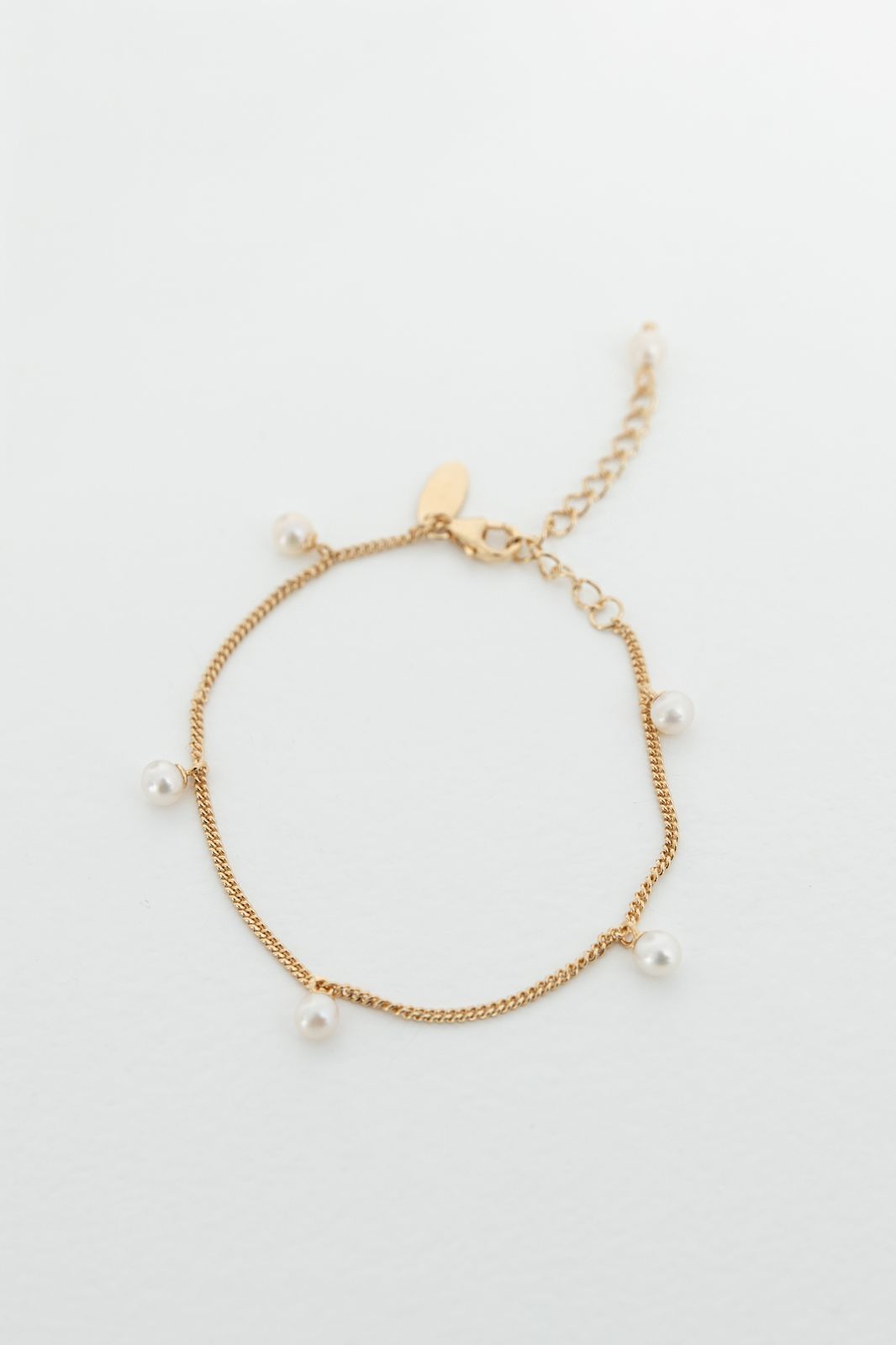 Gold-plated Armband mit Perlen