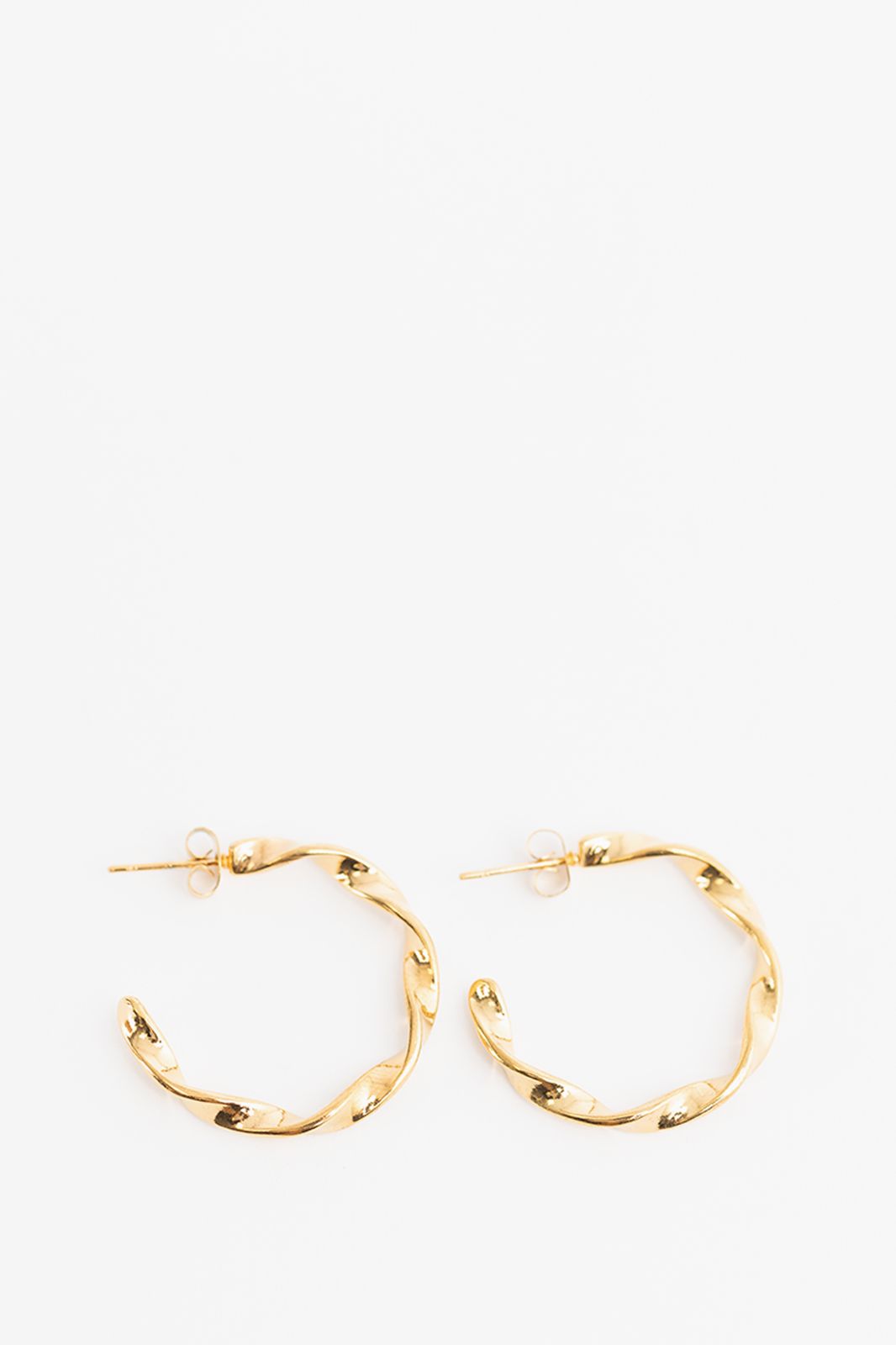 Gold-plated Kreolen mit Twist