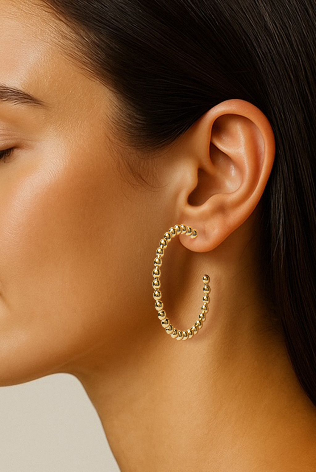 Gold-plated Ohrringe mit Kügelchen