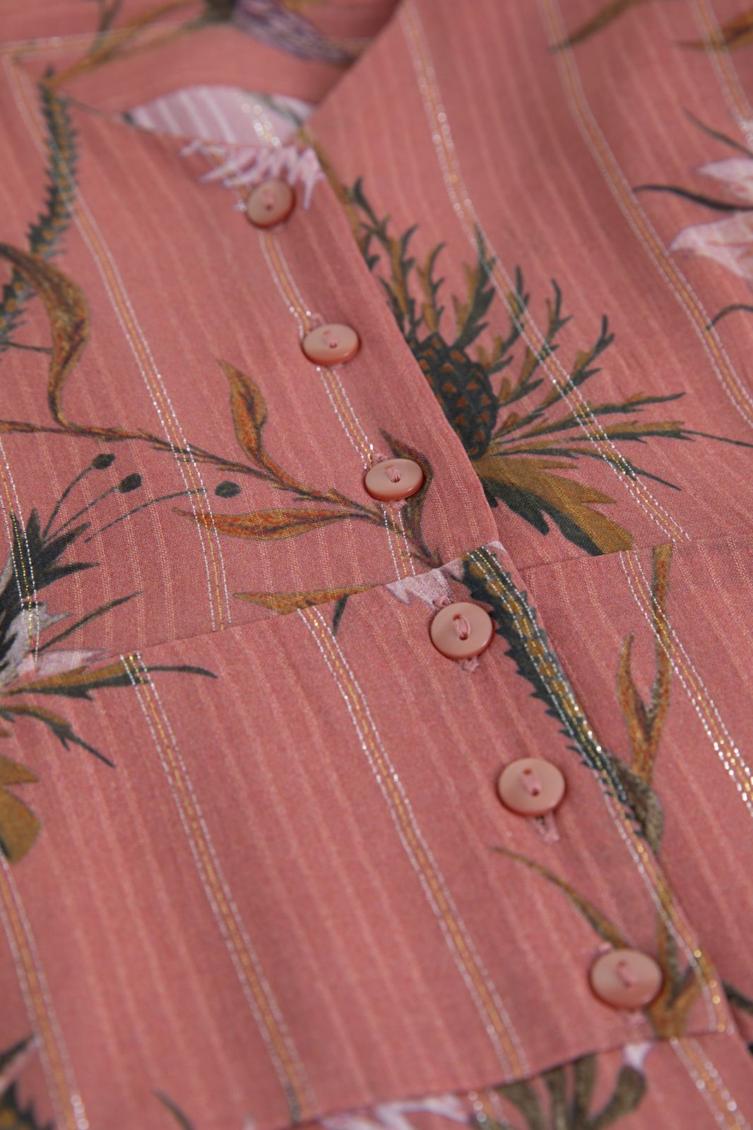 Robe longue avec imprimé fleuri et lurex - rose