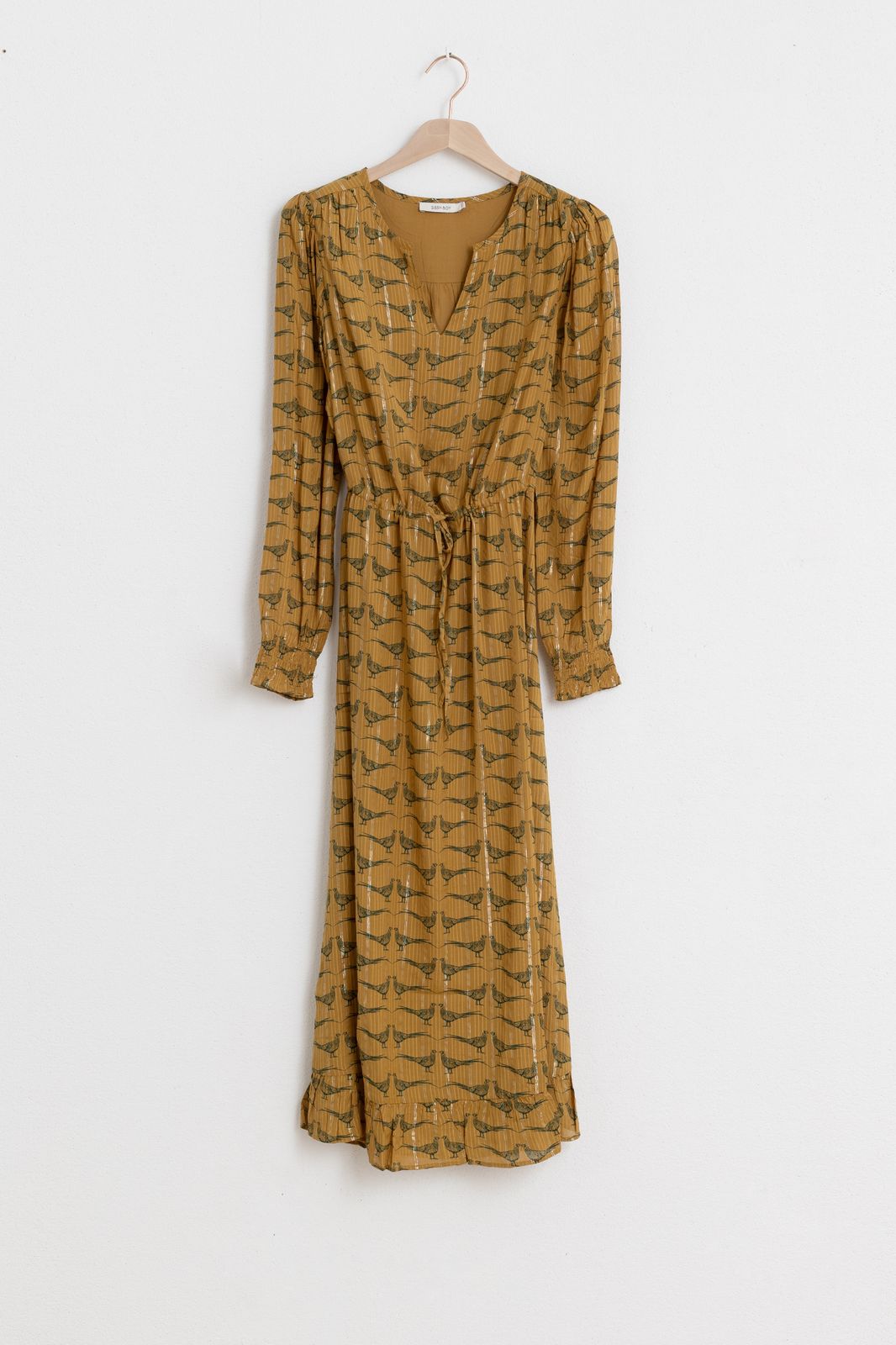 Ockerfarbenes Kleid mit All-Over-Print