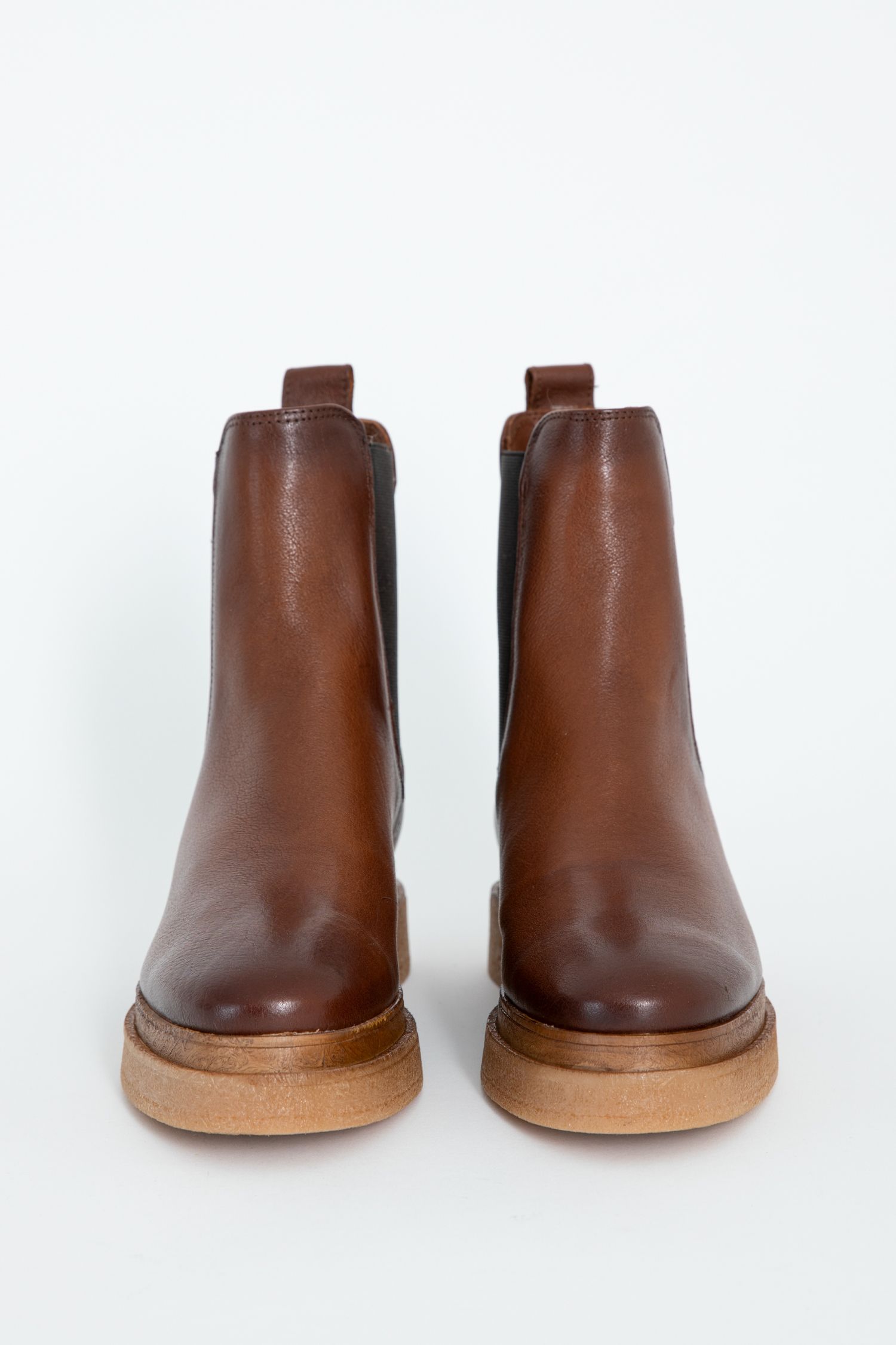 Chelsea boots avec semelle cr pe marron