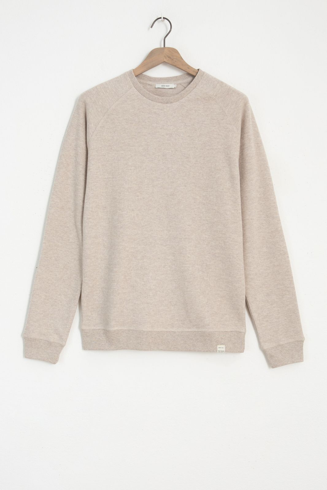 Raglan light sweater wit