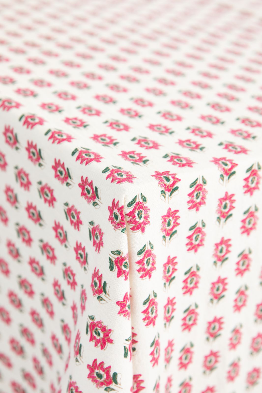 Wit tafelkleed met bloemenprint 160x300 cm - Homeland | Sissy-Boy