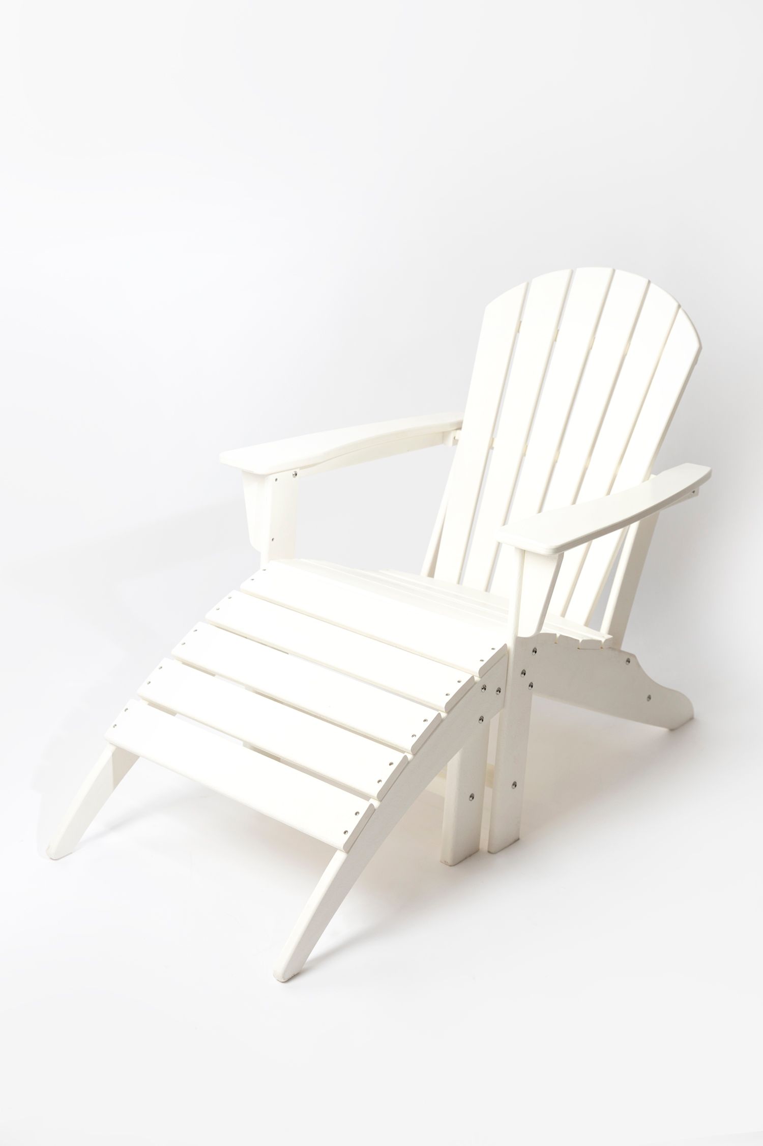 Witte fanback chair Homeland Sissy Boy