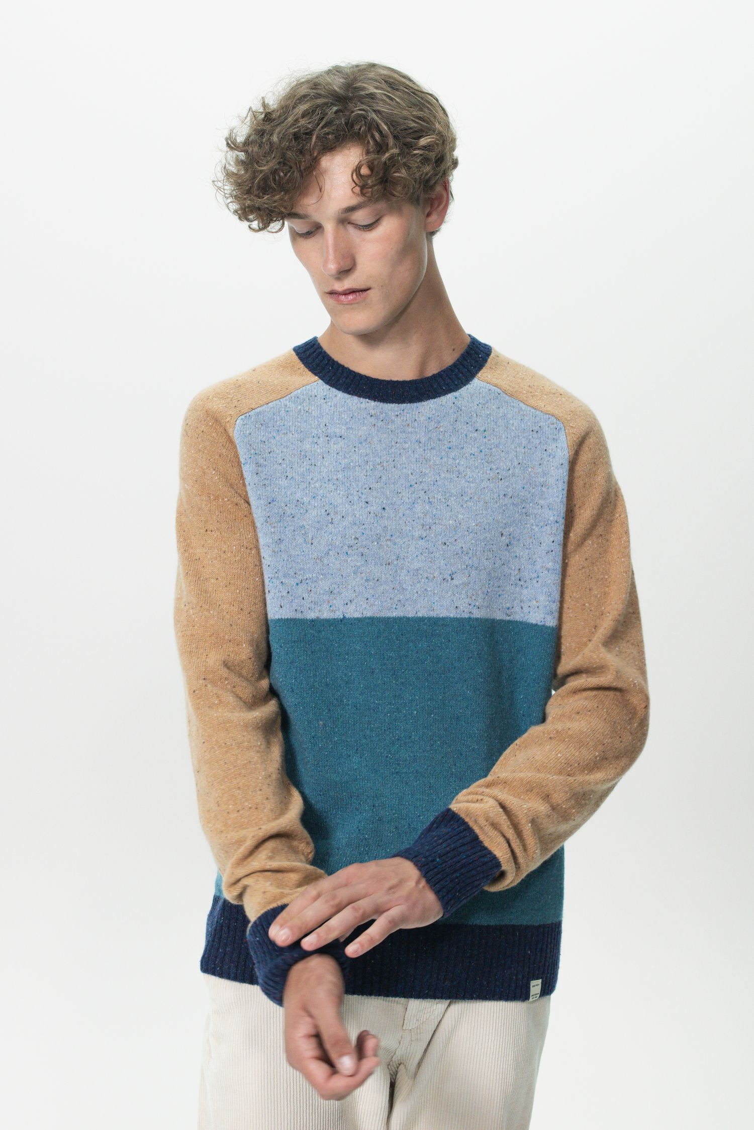 Pull color block en laine de mouton