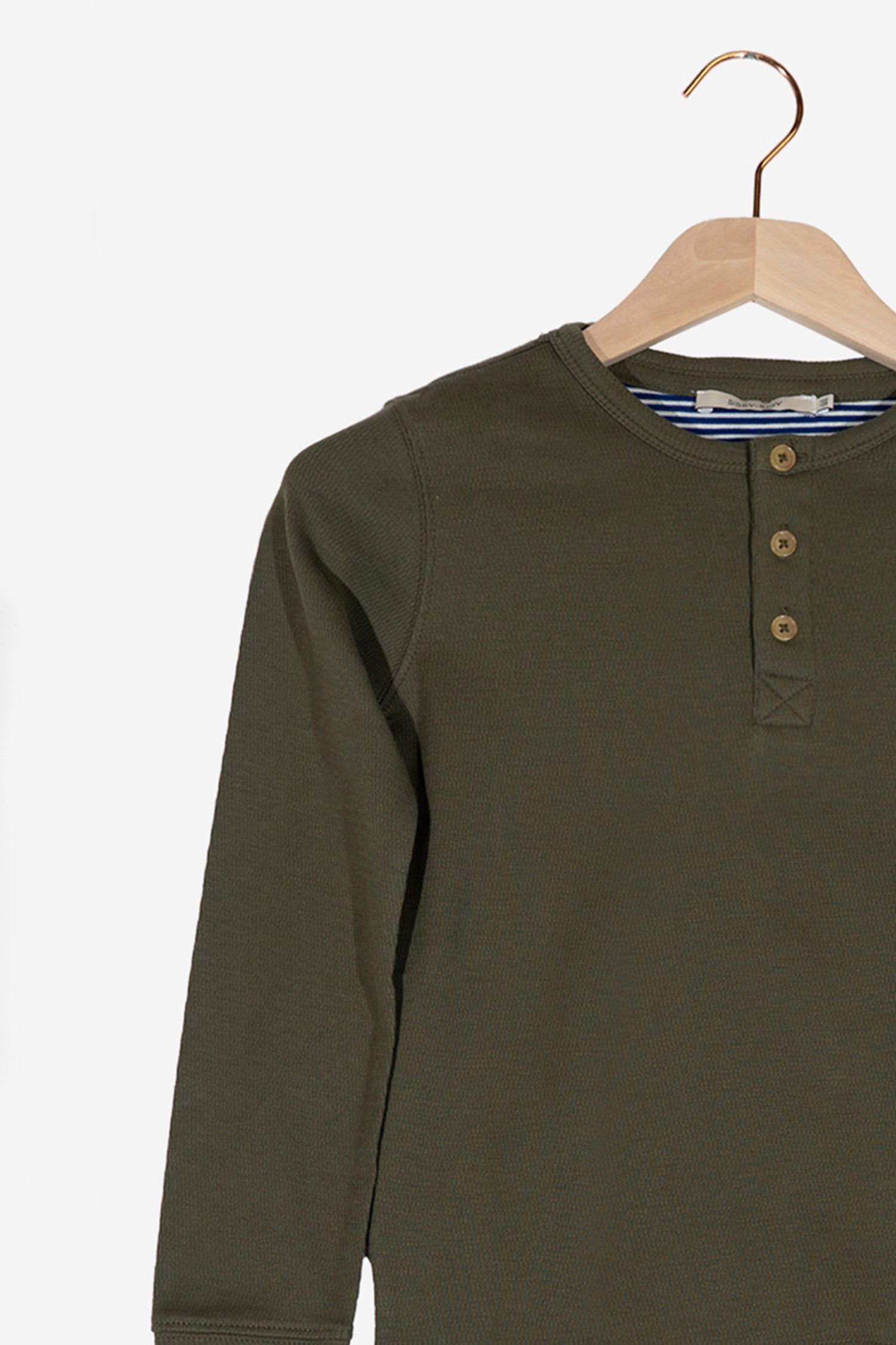 Donkergroen T-shirt met lange mouwen en knoopjes